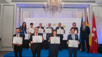 La Asociación Europea de Economía y Competitividad nos conceden la medalla de oro
