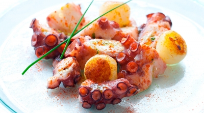 Pulpo a la gallega con patatas