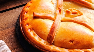 Empanada de pisto y atún